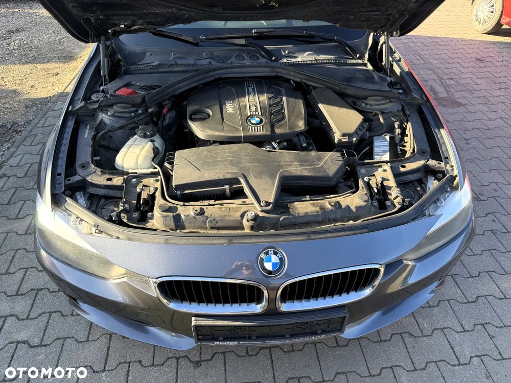 BMW Seria 3 318d - 12