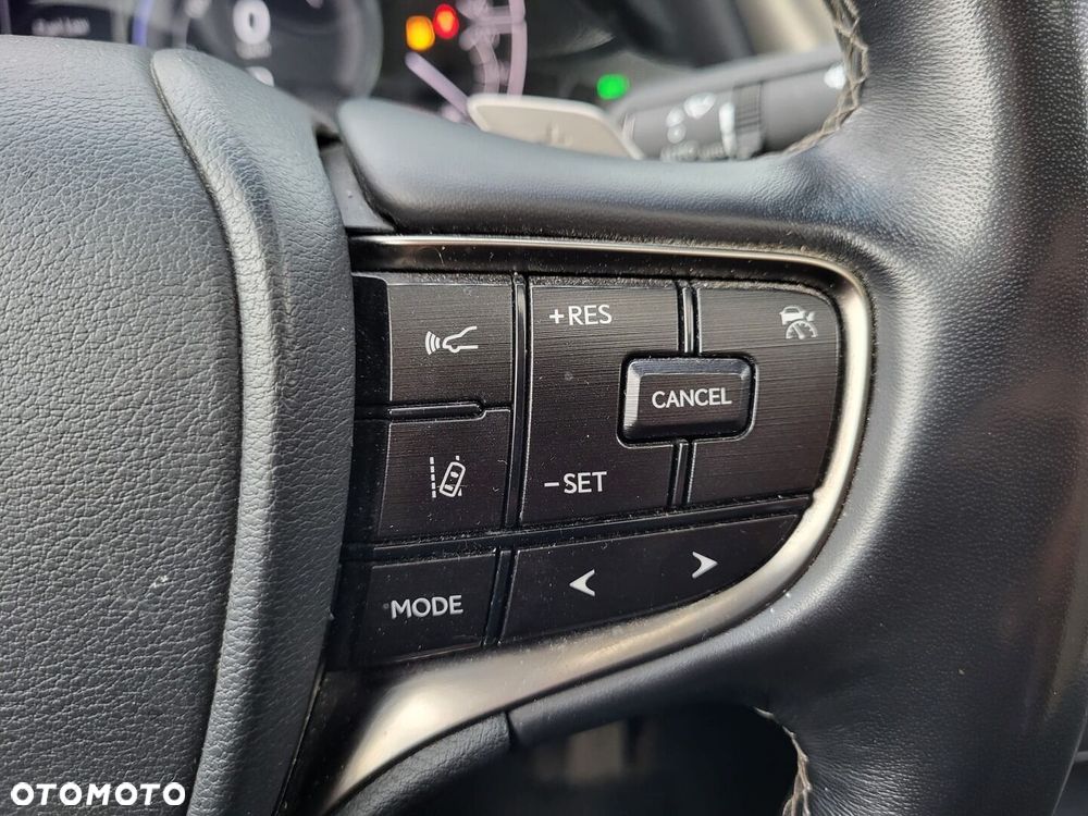 Lexus ES - 30