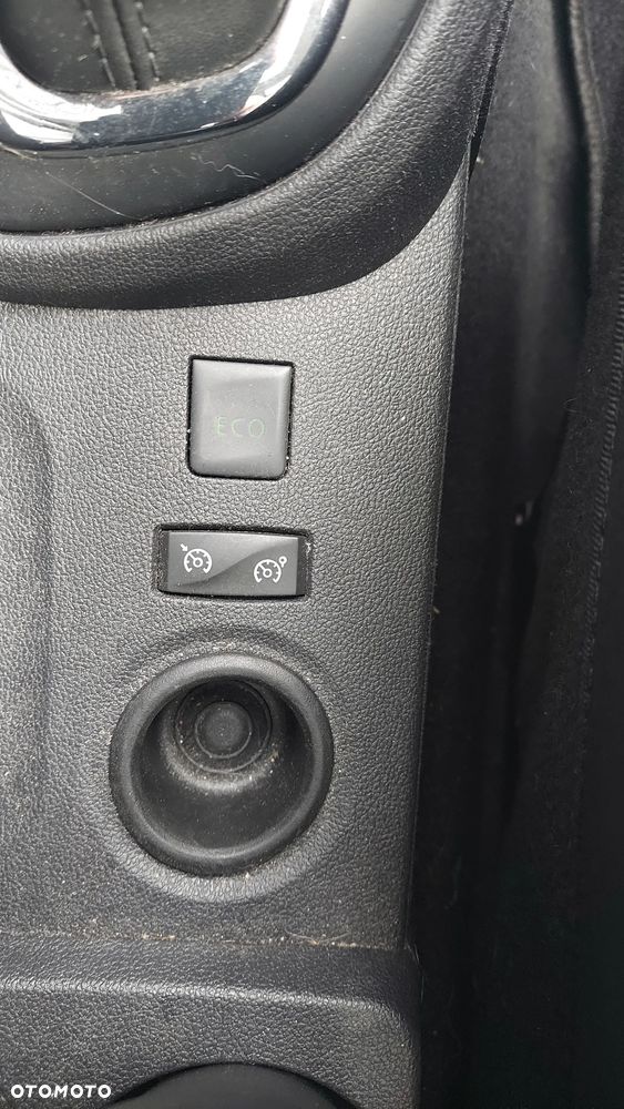 Renault Captur ENERGY dCi 90 EDC Initiale Paris - 20