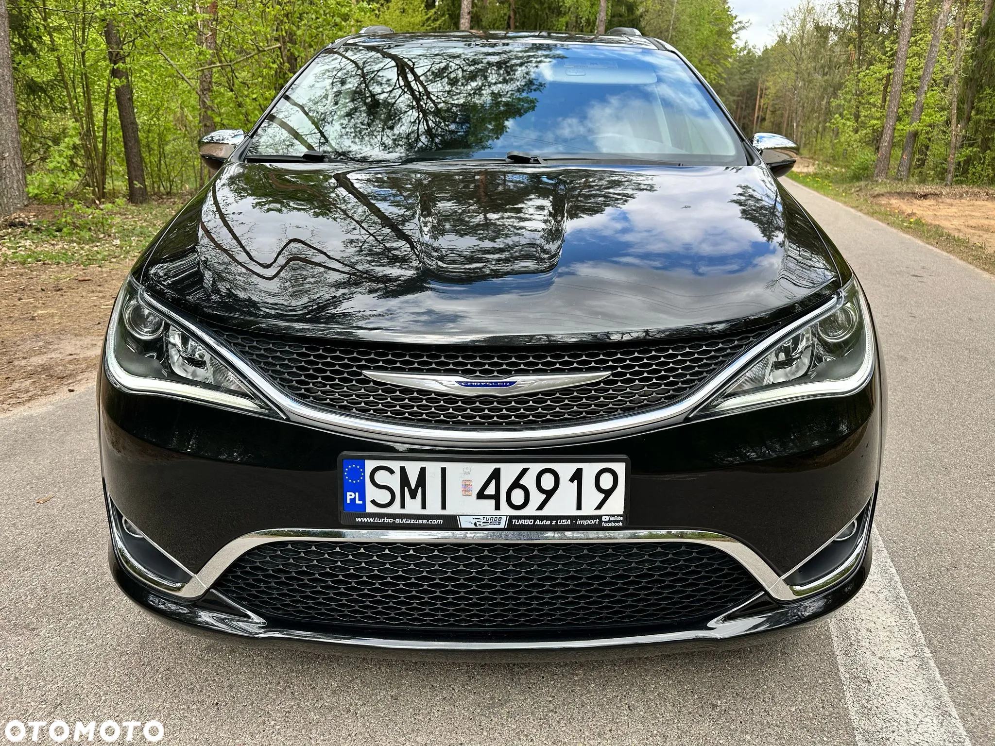 Chrysler Pacifica - 3