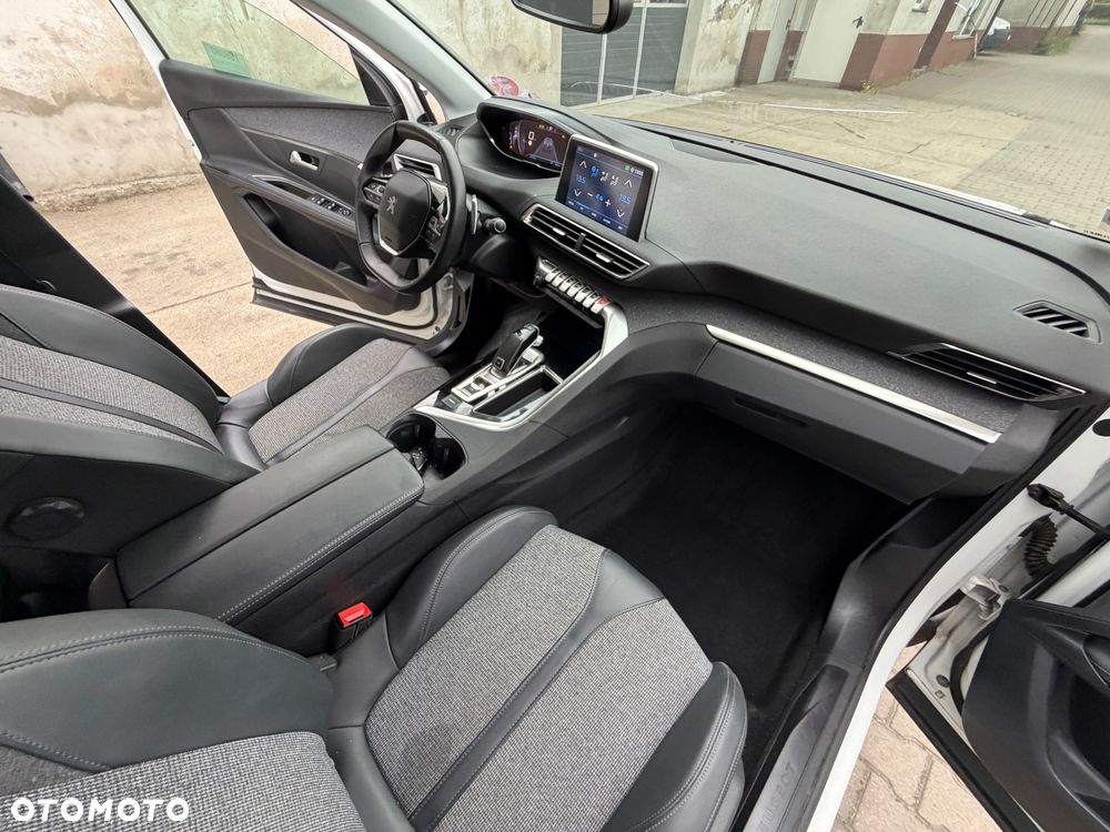 Peugeot 3008 PureTech 130 Stop & Start GPF EAT8 Allure - 8