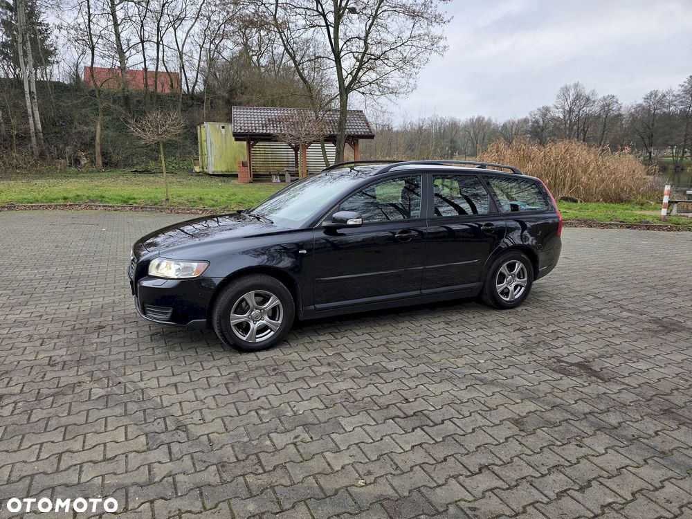 Volvo V50 1.6D DPF Kinetic - 12