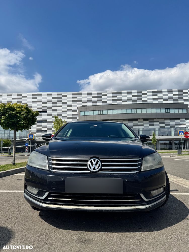 Volkswagen Passat 2.0 TDI DPF Blue TDI DSG Highline - 3