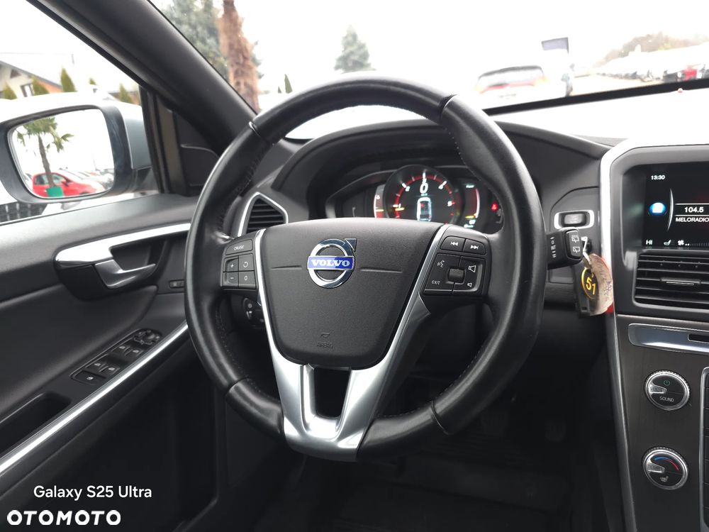 Volvo XC 60 D4 Momentum - 31