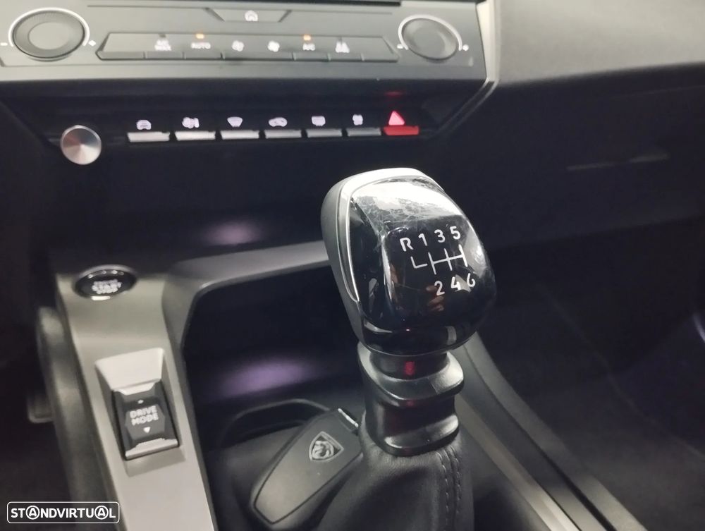 Peugeot 308 SW 1.2 PureTech Active Pack - 27