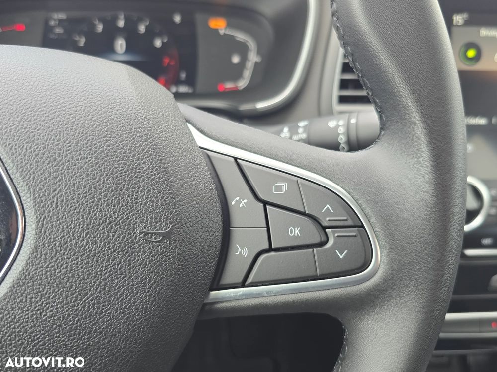 Renault Megane TCe 140 GPF Equilibre - 9