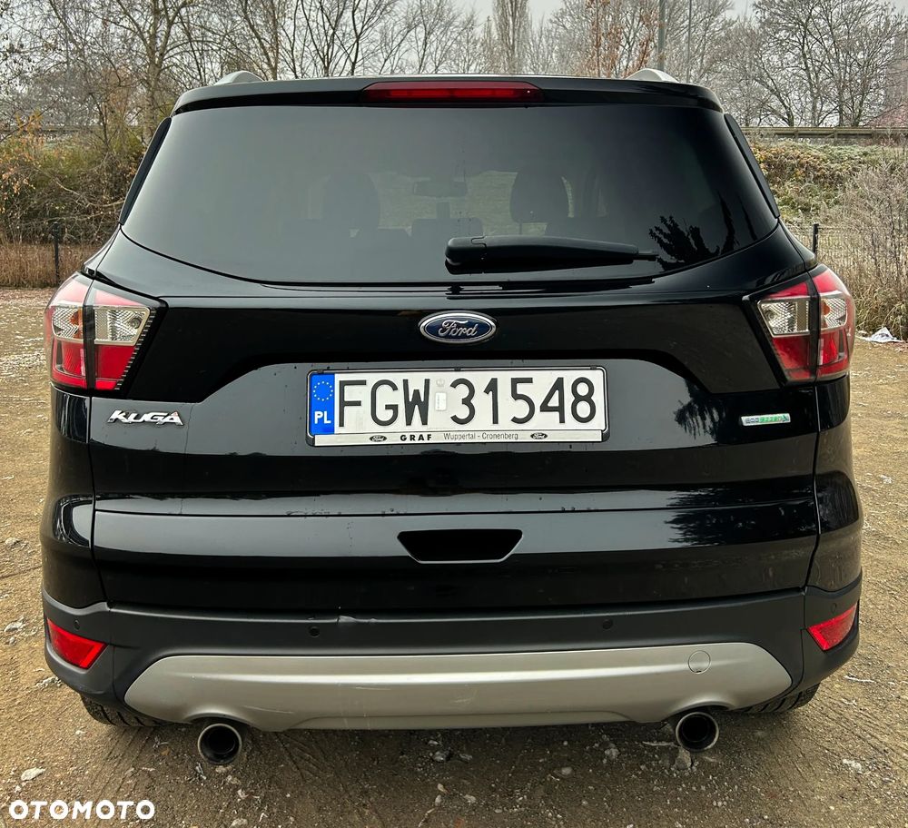Ford Kuga 1.5 EcoBoost 2x4 Titanium - 4