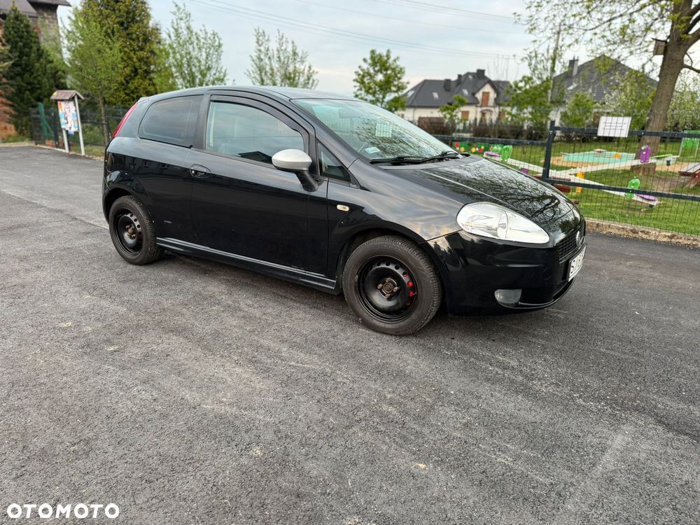 Fiat Grande Punto - 5