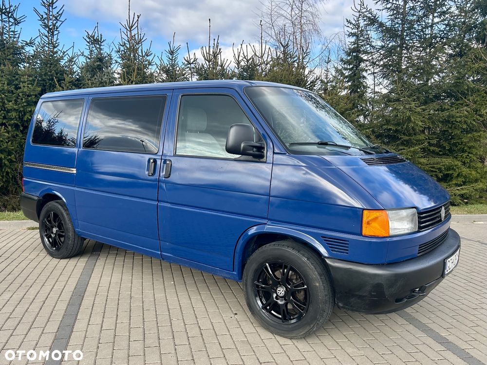 Volkswagen Transporter - 1