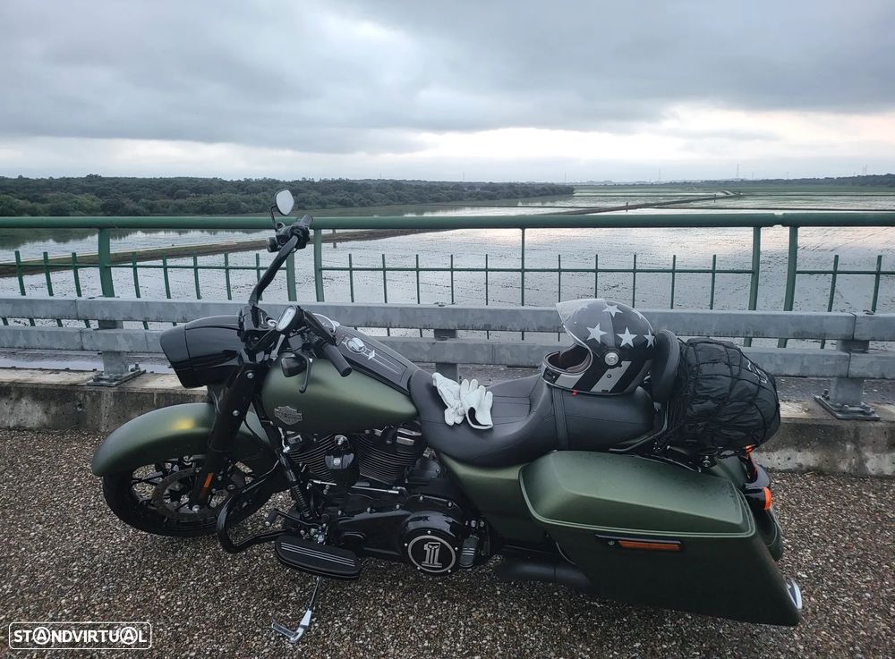 Harley-Davidson Road Road King Especial - 11