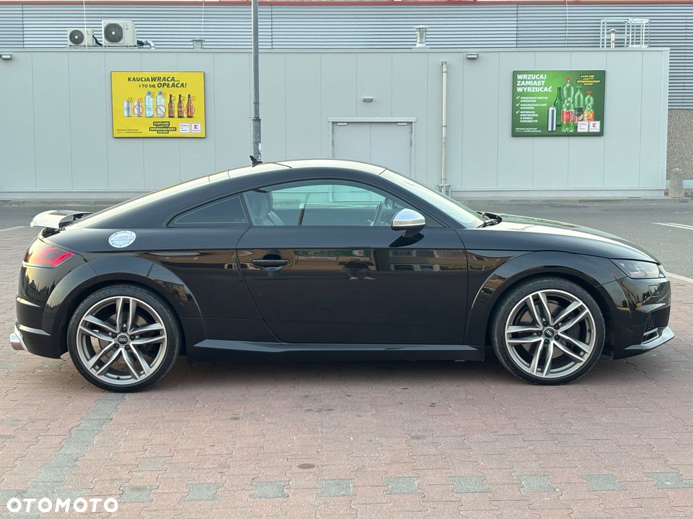 Audi TT S Coupé - 2
