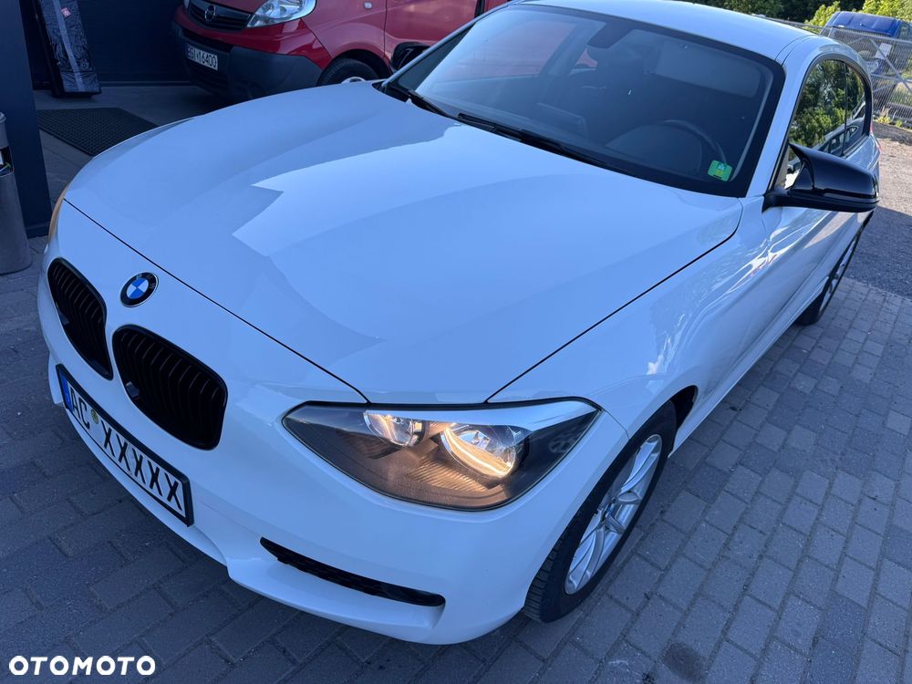 BMW Seria 1 118d - 22