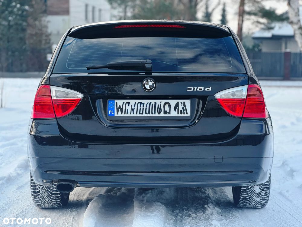 BMW Seria 3 318d DPF Edition Lifestyle - 13