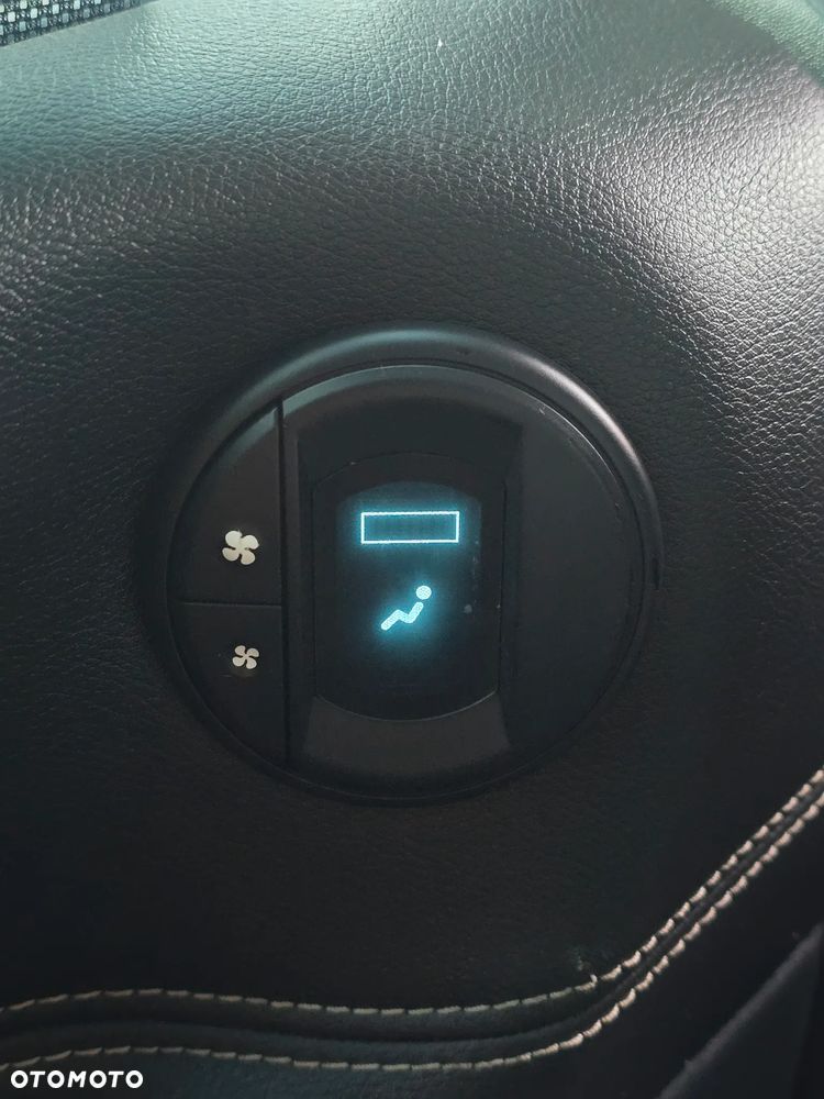 Renault Espace 2.0 dCi FAP Initiale - 29