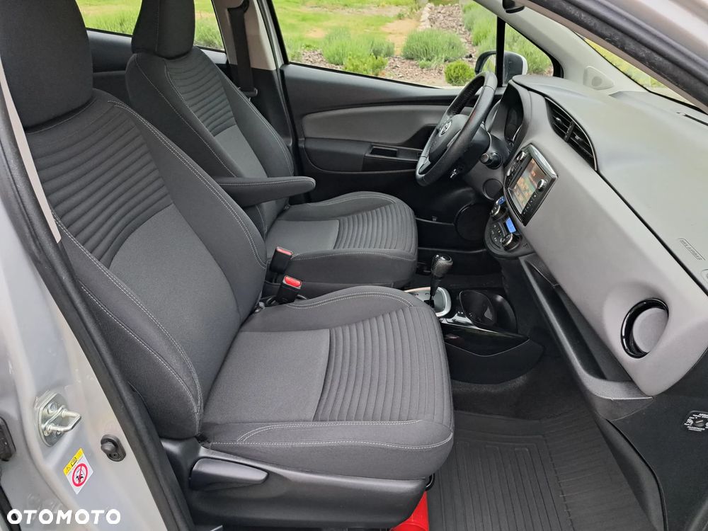 Toyota Yaris 1.5 VVT-i - 9