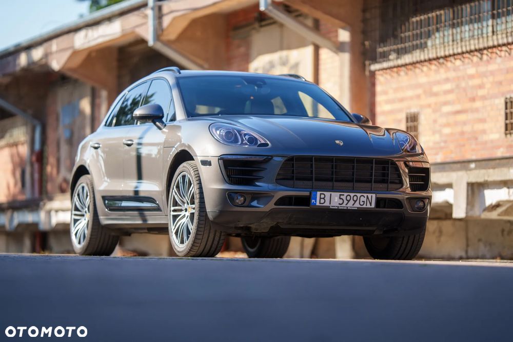 Porsche Macan - 2