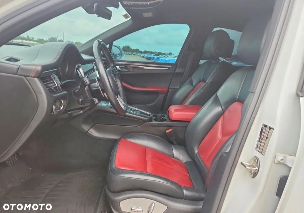 Porsche Macan - 9
