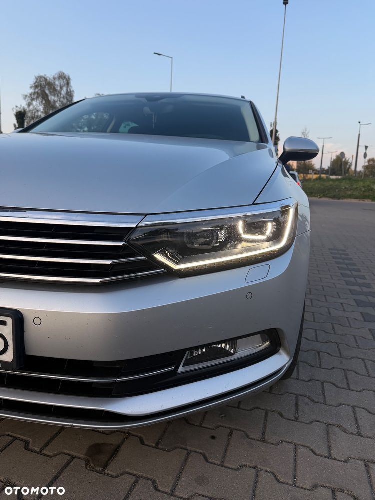 Volkswagen Passat - 22
