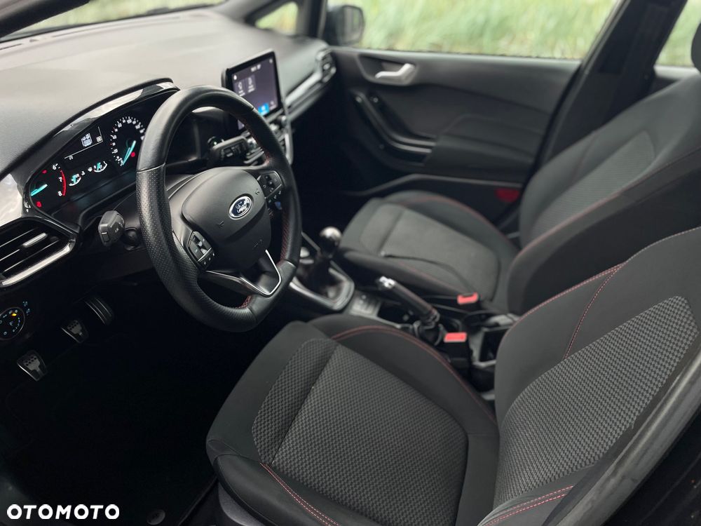 Ford Fiesta 1.1 S&S ST-LINE - 20