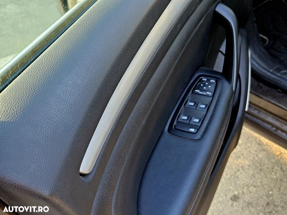 Renault Megane TCe GPF Intens - 6