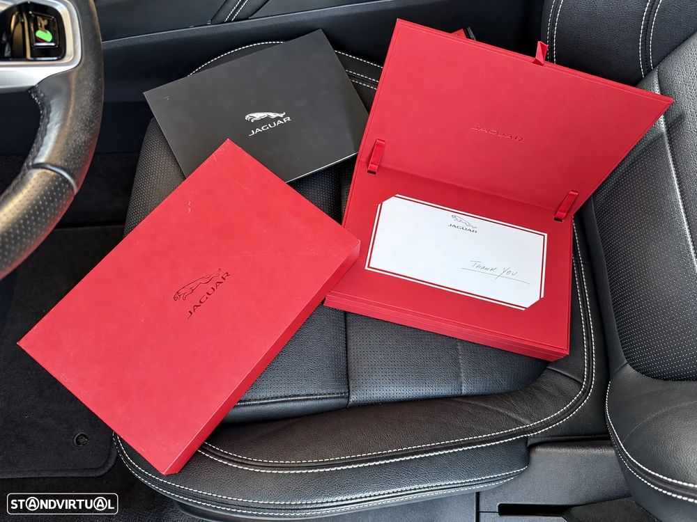 Jaguar E-Pace - 29