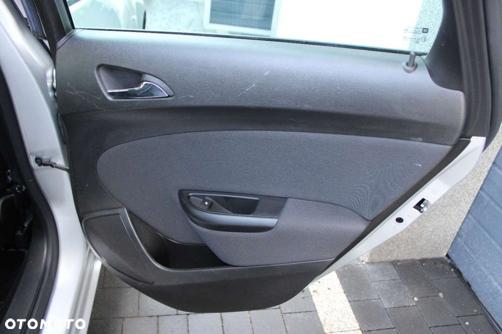 Opel Astra - 22