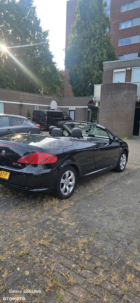 Peugeot 307 CC 1.6 Intense - 6