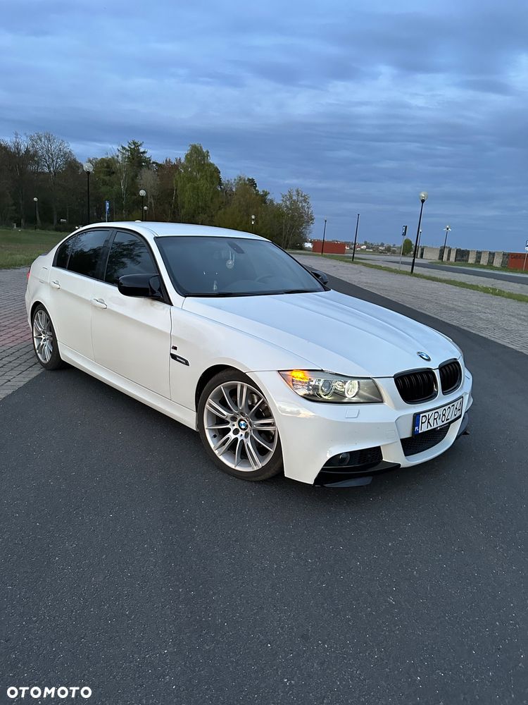 BMW Seria 3 325i Edition Sport - 1