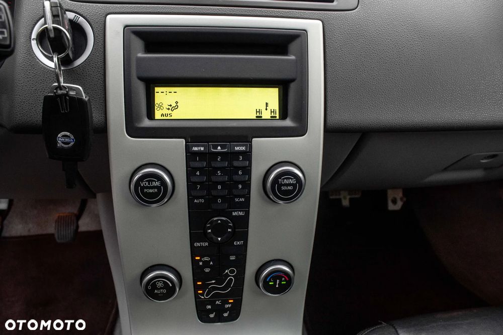 Volvo V50 T5 R-Design Summum AWD - 19