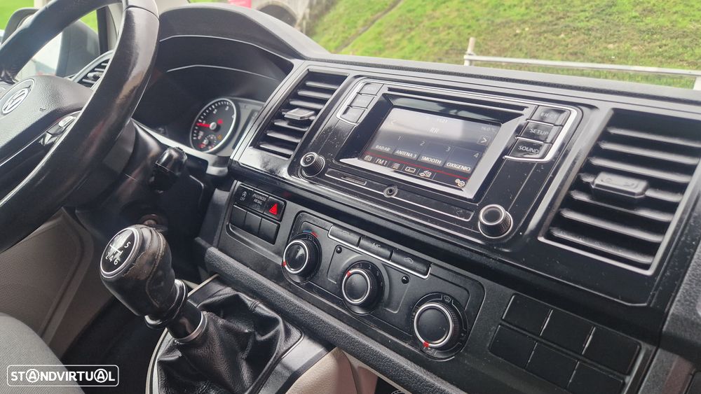 VW Transporter 2.0 TDI BM L.Extra AC - 22