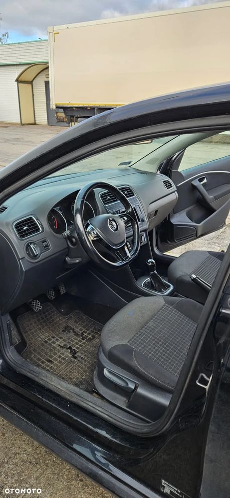 Volkswagen Polo 1.0 Comfortline - 5