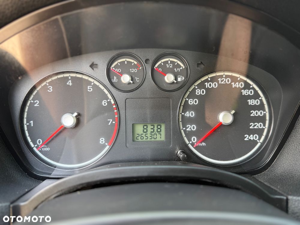 Ford Focus 1.6 Trend - 8