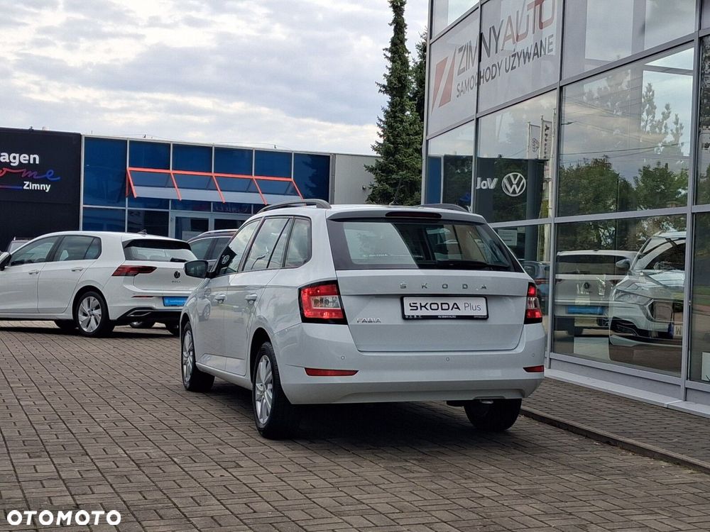 Skoda Fabia 1.0 TSI Ambition - 32
