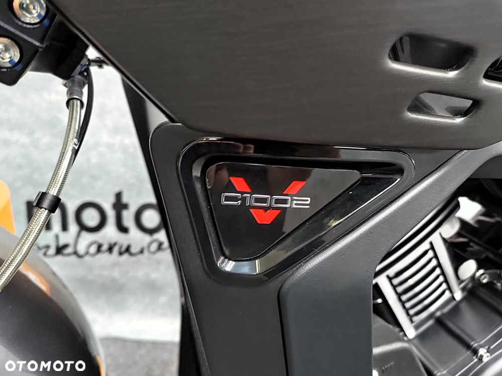 Morbidelli C1002V - 33