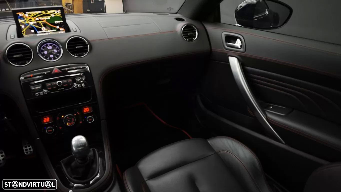 Peugeot RCZ 1.6 200 THP GT-Line - 29
