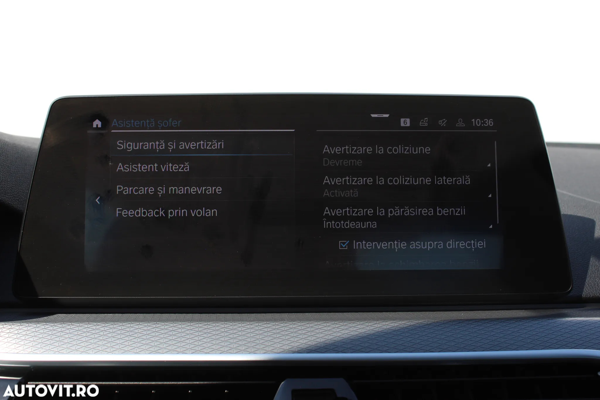 BMW Seria 5 530e xDrive AT PHEV - 28