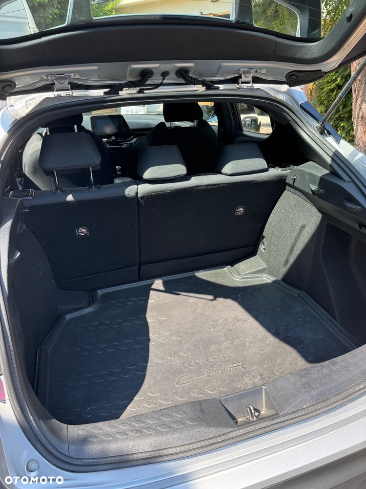 Toyota C-HR - 32