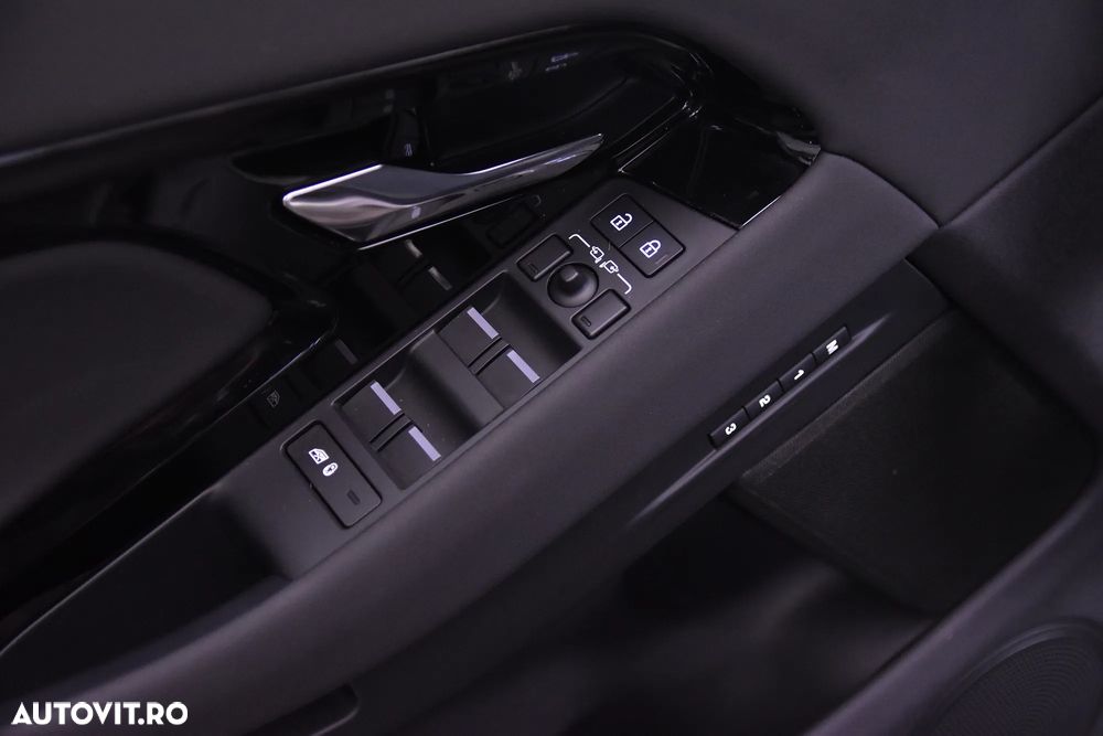 Land Rover Range Rover Evoque - 15