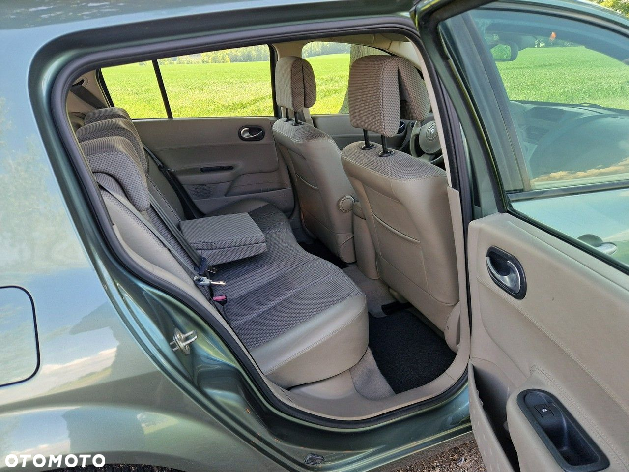 Renault Megane 1.6 Luxe Privilege - 7