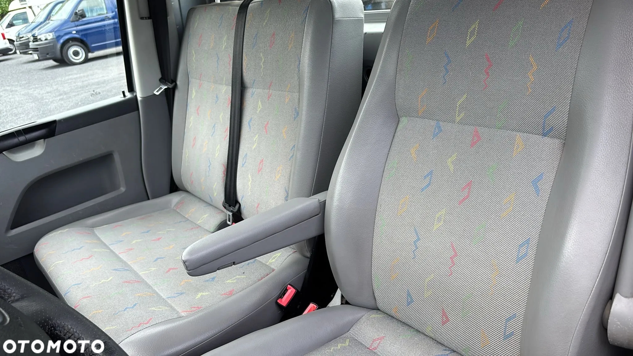 Volkswagen Transporter T5 - 14