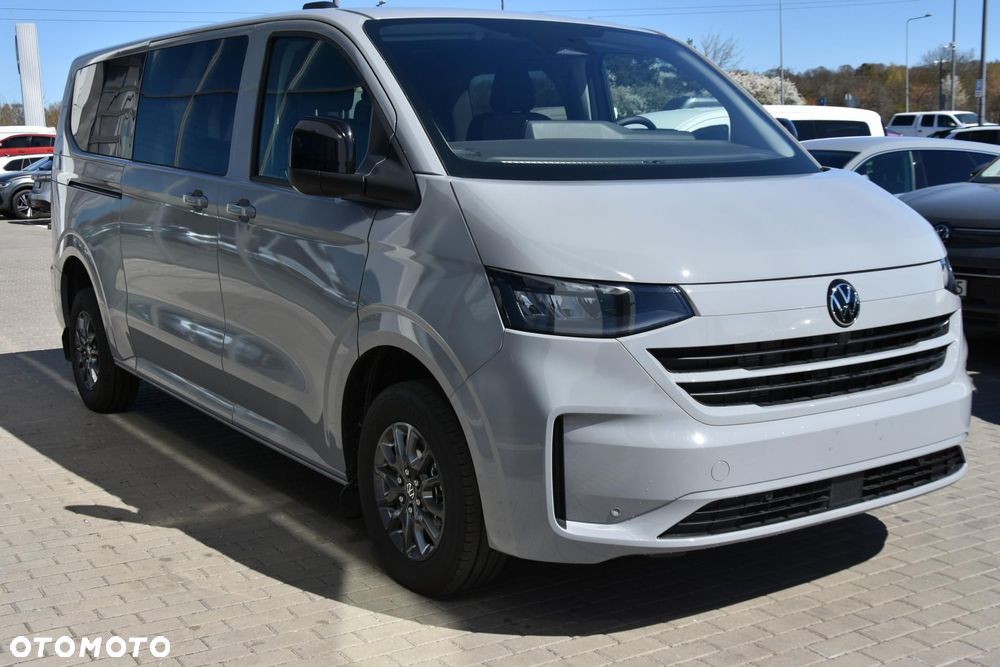 Volkswagen Caravelle - 9