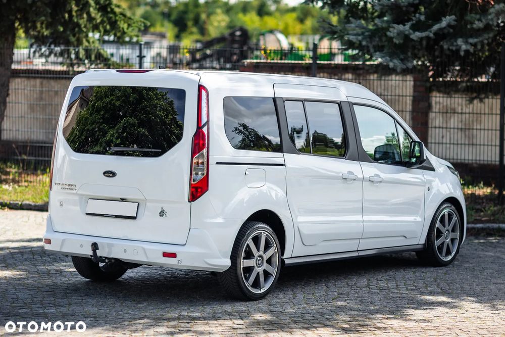 Ford Tourneo Connect Grand - 12