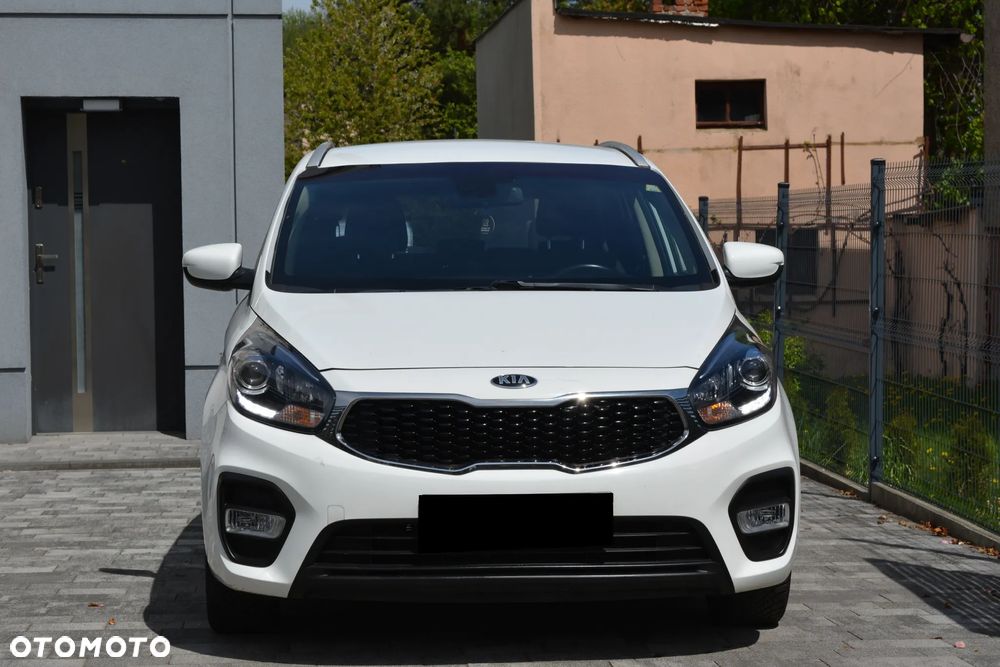 Kia Carens 1.7 CRDi 115 Dream Team Edition - 2