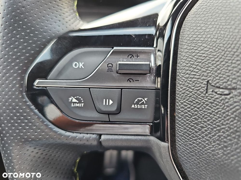Peugeot 308 1.2 PureTech GT Pack S&S EAT8 - 14