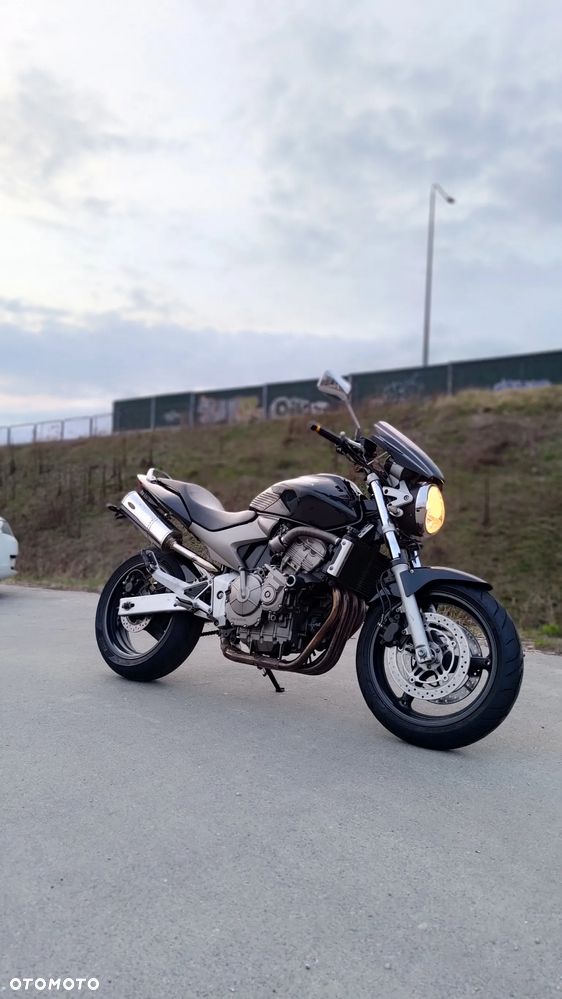 Honda Hornet - 1