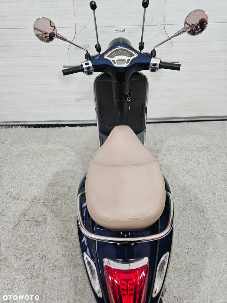Piaggio Vespa - 32