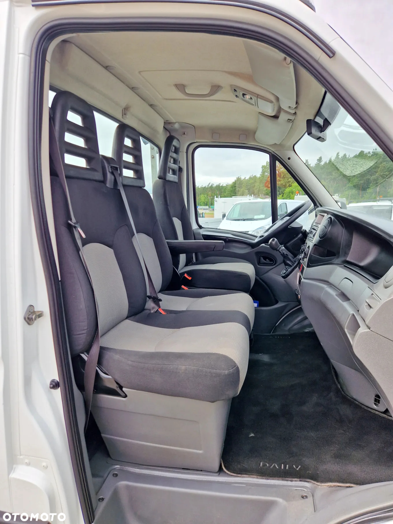Iveco 35S14 3,0 HPI 140 KONNA SKRZYNIA 3,7M 195T/KM PRZEBIEGU GWARANCJA WEBASTO IDEALNY - 13