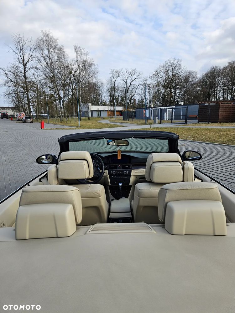 BMW Seria 3 335i - 17