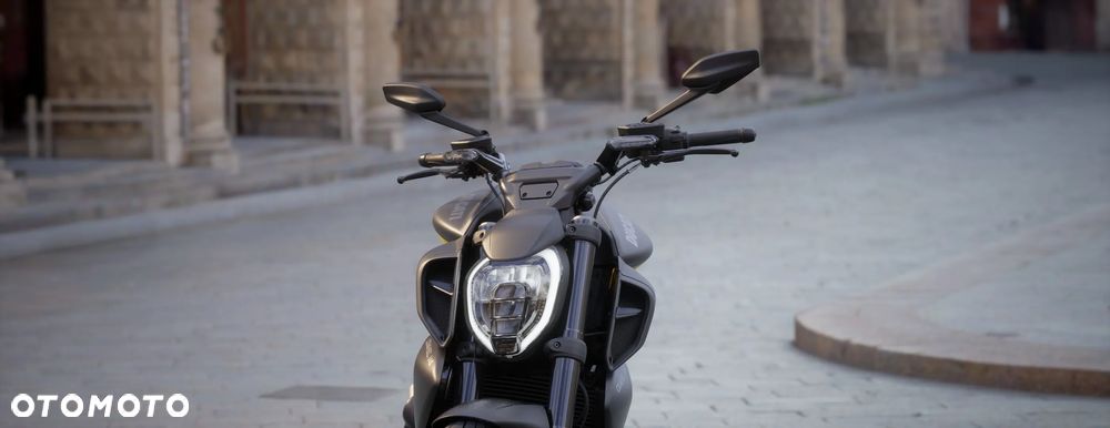 Ducati Diavel - 8
