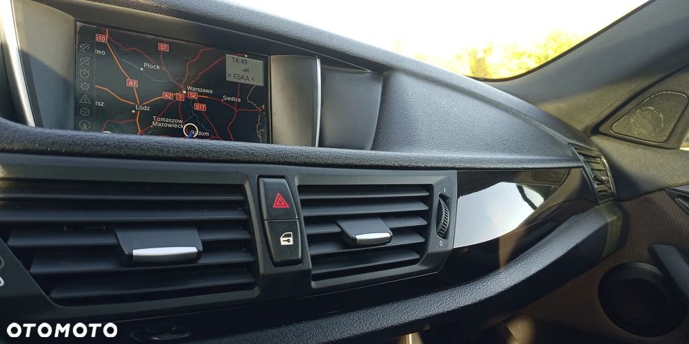 BMW X1 xDrive18d - 22